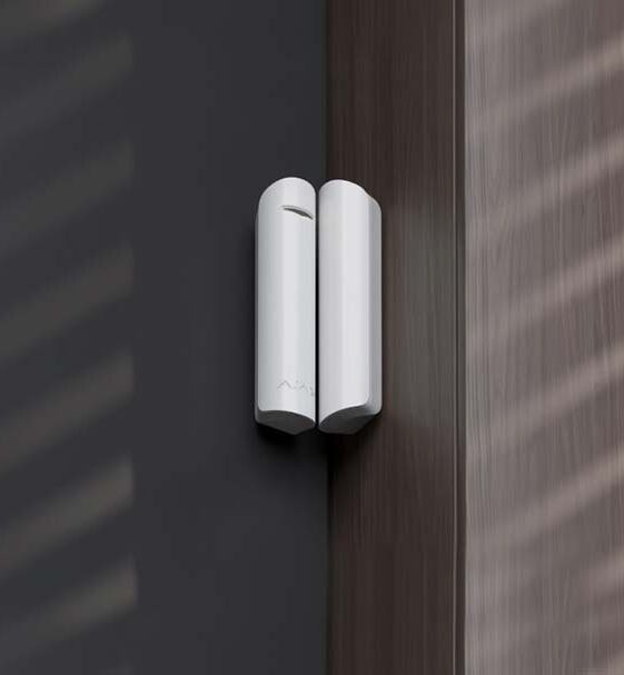 Ajax-DoorProtect-detektor Ajax DoorProtect magnetni kontakt
